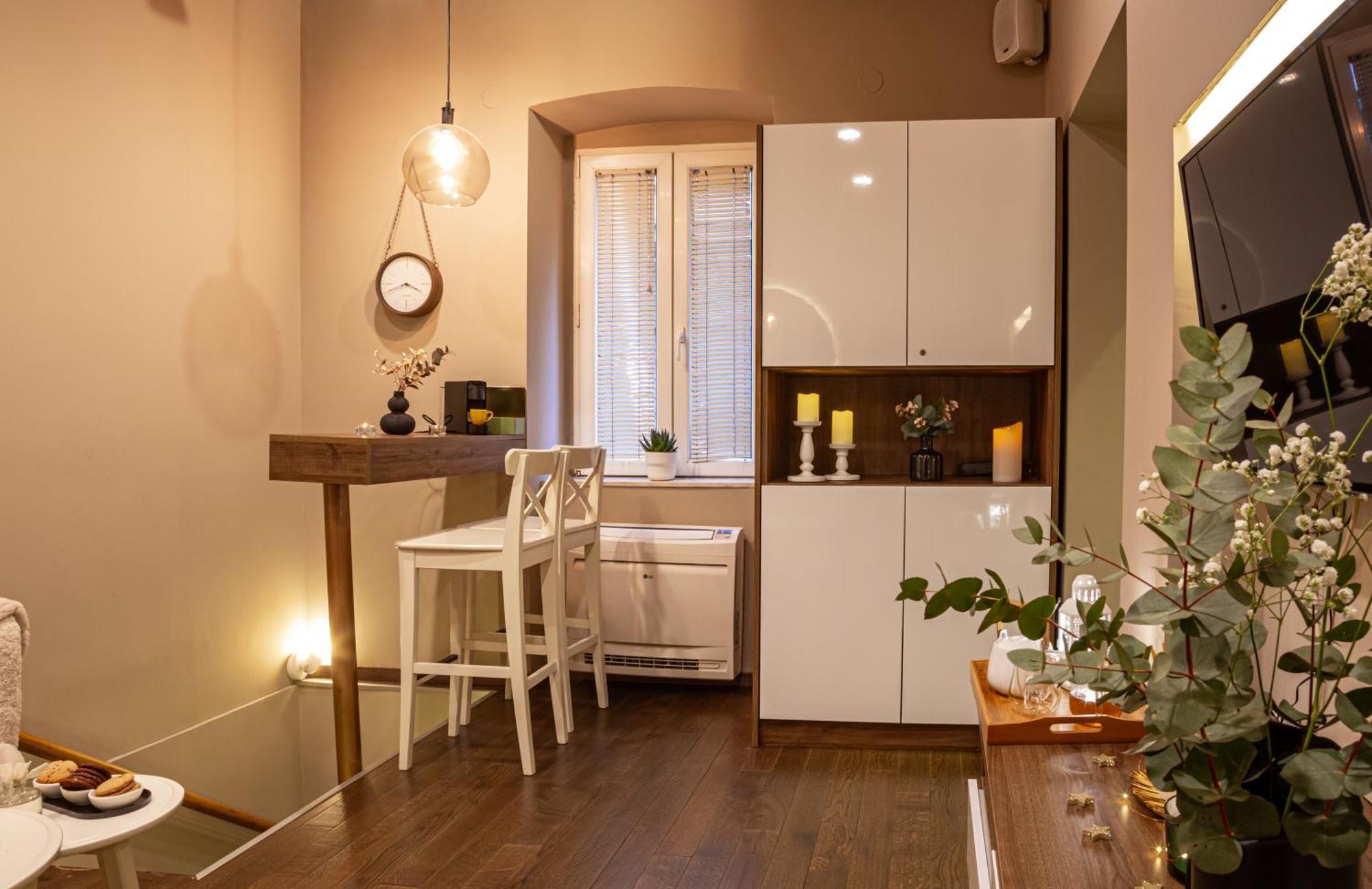 Venus Apartment With Jacuzzi And Sauna - City Center 베오그라드 외부 사진