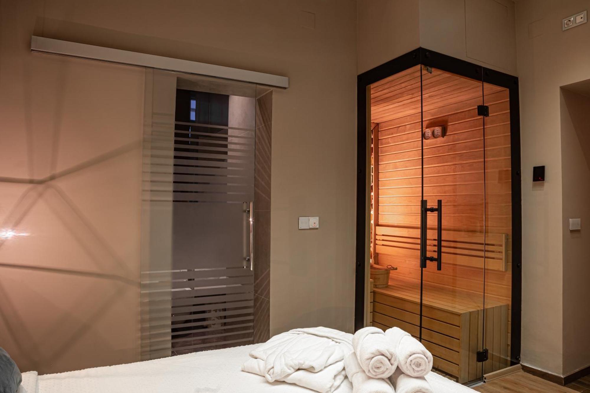 Venus Apartment With Jacuzzi And Sauna - City Center 베오그라드 외부 사진