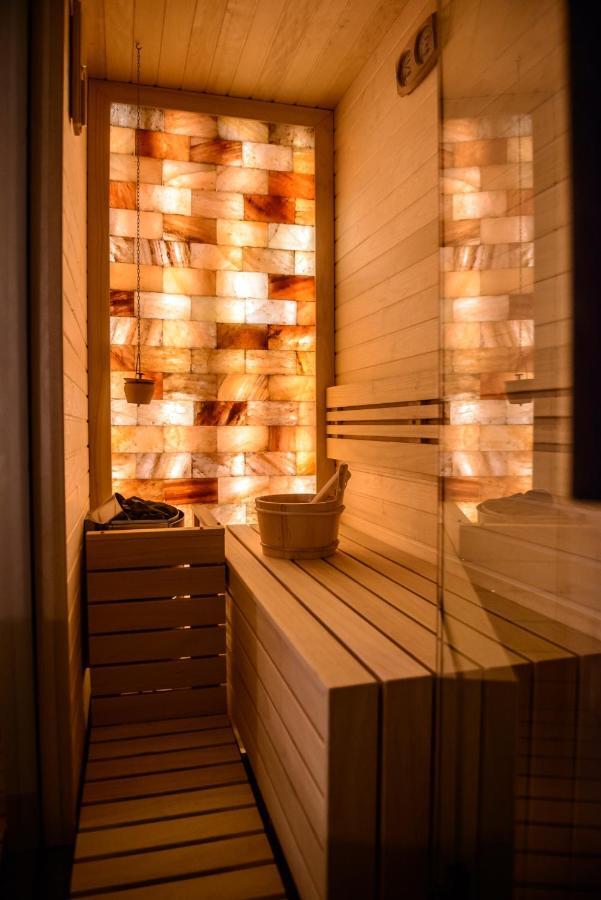 Venus Apartment With Jacuzzi And Sauna - City Center 베오그라드 외부 사진