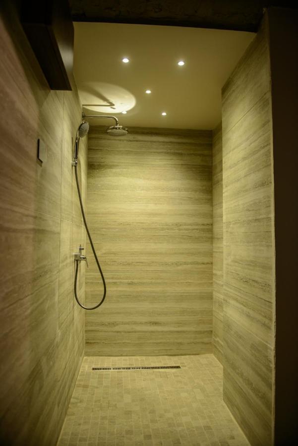 Venus Apartment With Jacuzzi And Sauna - City Center 베오그라드 외부 사진